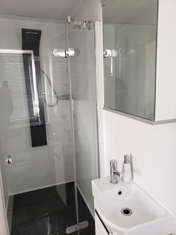 Monteurzimmer Apartment *